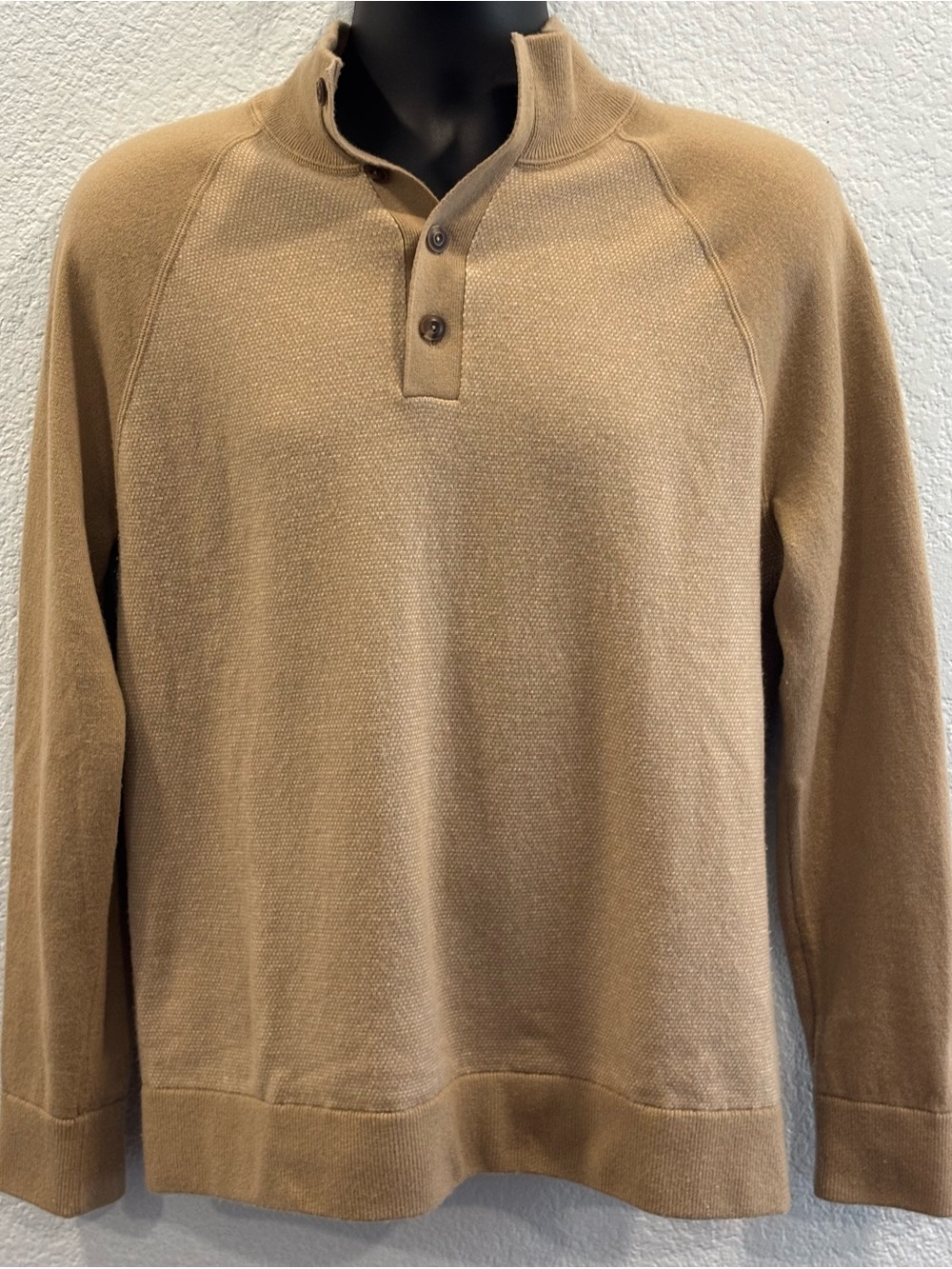 Vince Beige/Tan Knit Pullover